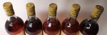 null 5 bouteilles SAUTERNES NON MILLESIMES A VENDRE EN L'ETAT - R. CHASSAGNE Nég....