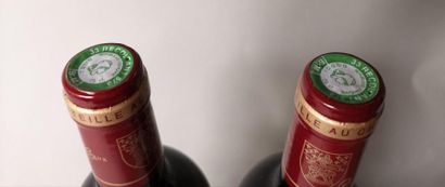 null 2 bouteilles BORDEAUX - Saint Emilion grand cru millésime 2014 1 CHÂTEAU CORMEIL...