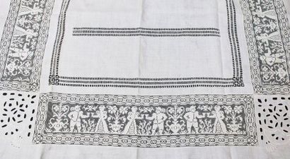 null Batch: 1 linen tablecloth, embroidery, crossed days, net with characters decoration...