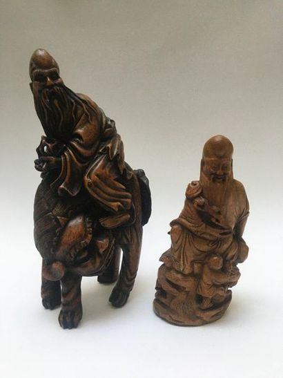 null Deux sculptures en bambou représentant Lao Tseu. Chine, début XXème siècle H:...
