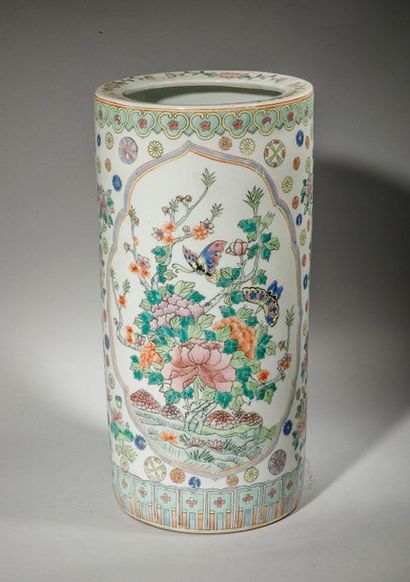 null Porcelain umbrella stand with floral and butterfly decoration in Canton China...