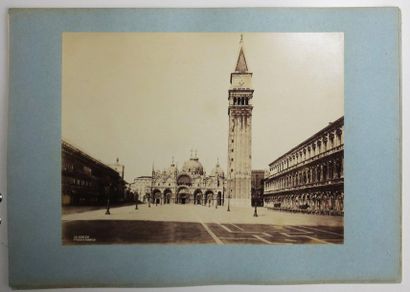 null ITALY - VENICE - 5 ANCIENT PHOTOGRAPHIES of the PLACE ST MARC and the BASILICA...