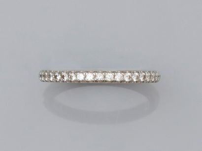 null TIFFANY & Co, alliance en platine 950°/°°, sertie de diamant taille brillant...