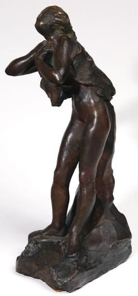Auguste RODIN (1840 - 1917) «La baigneuse aux sandales». Bronze à patine brun nuancé,...