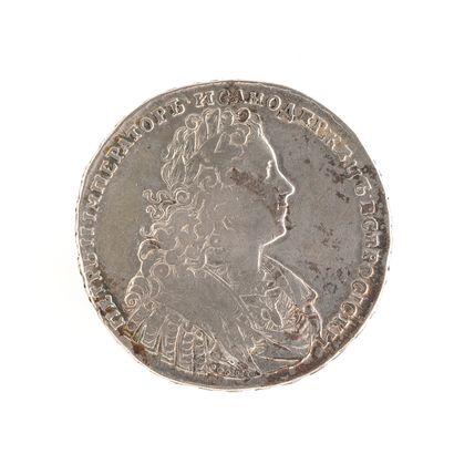 null Pierre II. Pièce d'un rouble, en argent. 1728.

Diamètre 40 mm.

Poids : 27,5...