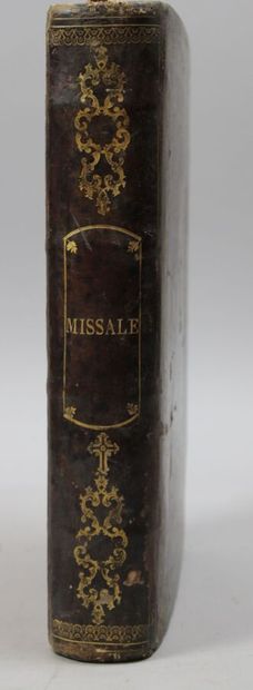 null Missale Cenomanense DD Caroli Ludovici de Froullay. Paris, Coignard, 1749 ;...
