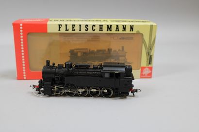 null FLEISCHMANN HO

Loco-tender type 050, noire, dans sa boîte