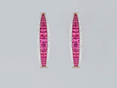 null Pair of large 18K pink and white gold hoop earrings set with a line of graded...