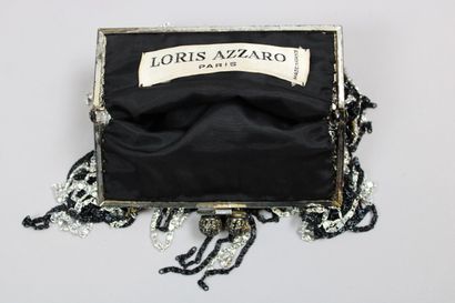 null LORIS AZZARO

Petit sac du soir à franges de chaînettes, noir et argent (petit...