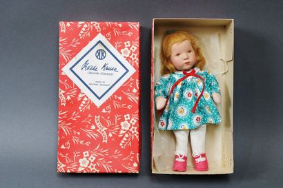 null Käthe KRUSE
Small German doll, head in composition, painted facial features,...