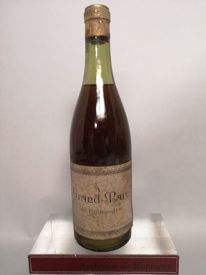 null 1 bottle Marc de BOURGOGNE Year 1960 - Ets. NICOLAS Label slightly stained and...