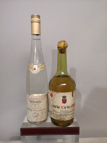 2 bouteilles 1 EAU de VIE de ¨POIRE WILLIAMS...