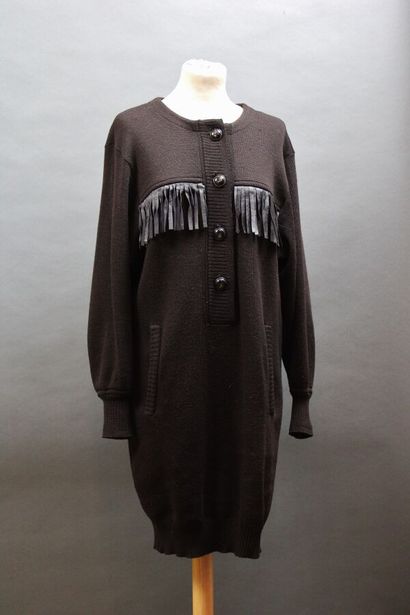 null SAINT LAURENT Rive Gauche, circa 86-87
Chocolate wool sweater dress with black...