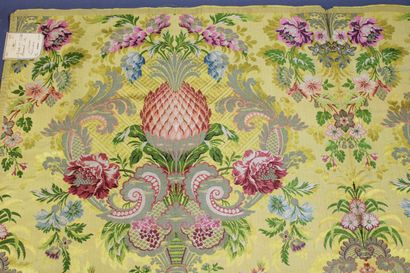 null Brocade, XIXth century, flowers and pineapple on yellow background, 140 x 126...