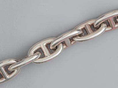 null HERMÈS, bracelet en argent 925°/°°, modèle chaîne d'ancre. Signé. 63.6 g. Longueur:...