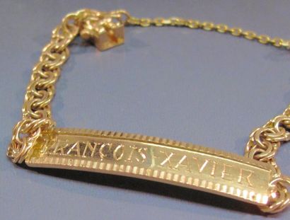 null Bracelet d'identité en or jaune plaque gravée. 10 g. L: 15 cm