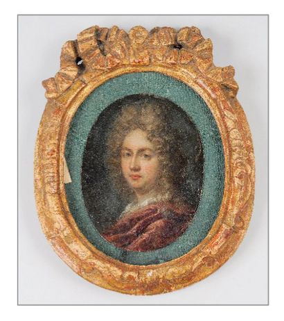 ECOLE FRANCAISE DU XVIIIÈME SIÈCLE : « Portrait d'homme ». Huile sur cuivre ovale....