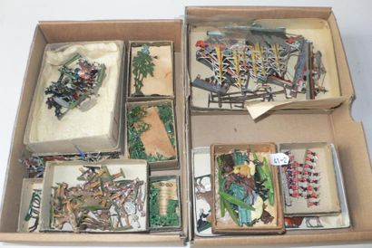 EPL et divers (2 Cartons) 10 Boites, bateaux et arbres de dioramas - Cavaliers -...