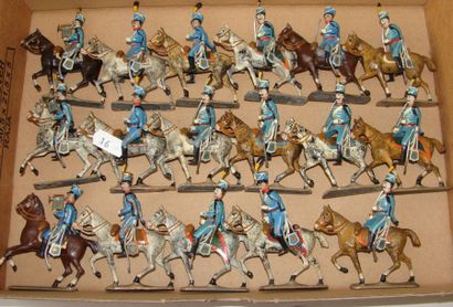 null 1er Empire: Hussards Bleus ? Cavaliers dont Officier et 3 Trompette(17p)