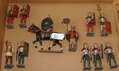 null Antiquités: Vercingétorix à cheval ? Gaulois et 9 Légionnaires romains