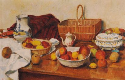 Arthur FILLON (1900-1974) « Nature morte aux fruits et à la soupière sur une table...