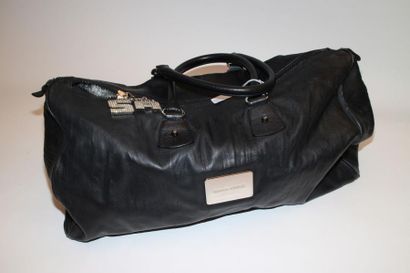 null Un sac, type week-end, en cuir noir SONIA RYKIEL