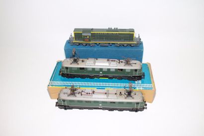 null TRIX – RMCF : 2 motrices électriques de la DB et motrice diesel SNCF Aia-Ai...