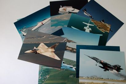 null AVIONS MARCEL DASSAULT

Ensemble de 18 photo couleurs constructeurs d’avions...