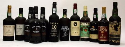 null LOT de 15 bouteilles PORTOS DIVERS 10 ans d'age et non millésimés : Ferreira,...