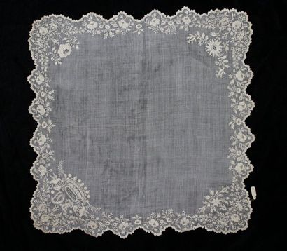 Mouchoir, XIXème siècle en linon brodé, chiffre...