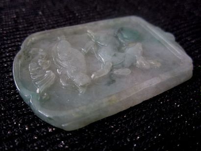 Jade Chine, pendentif en jade/ Jadéite de grade A

5.7x4.2 cm

