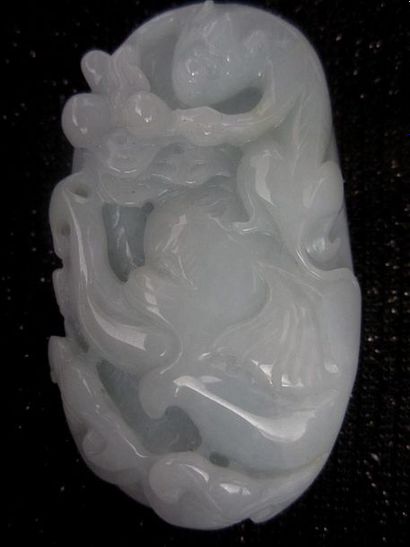 Jade Chine, pendentif en jade/ Jadéite de grade A

6x3.3 cm

