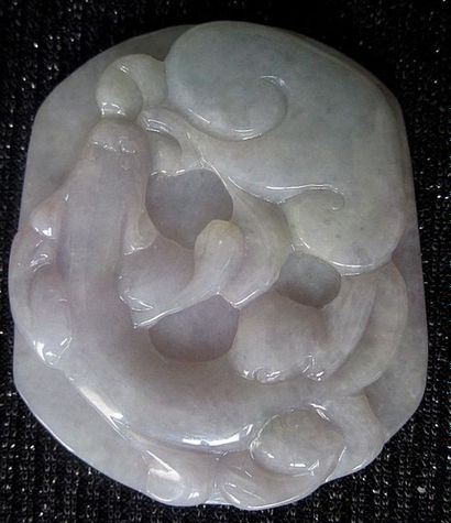 Jade Chine, pendentif en jade/ Jadéite de grade A

5.5x4.8 cm

