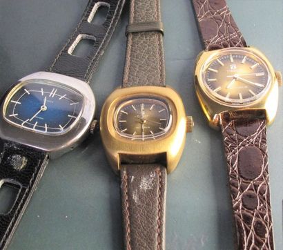 null Trois montres de dame Vintage mécaniques, dont deux Tissot. Vers 1970; Etat...