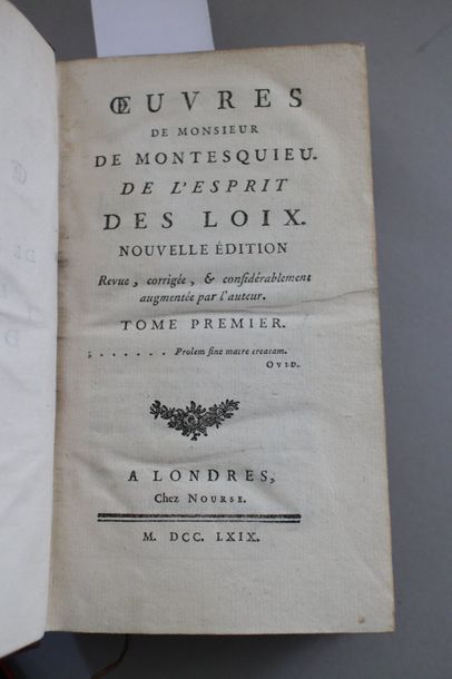null MONTESQUIEU : Œuvres. Londres, 1769 ; 7 vol. in-12, veau orné. 