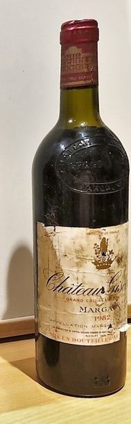 null 1 bouteille CHÂTEAU GISCOURS 3é GCC - Margaux 1982 Etiquette tachée, abimée....