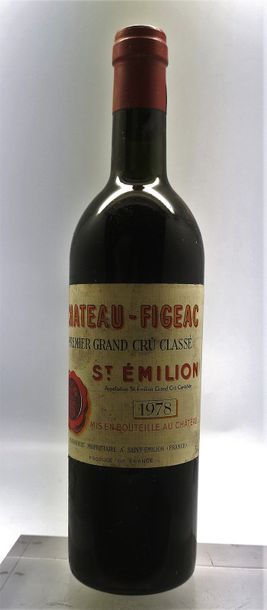 null 1 bouteille CHÂTEAU FIGEAC - 1er GCC St. Emilion 1978 Niveau dans l'épaule