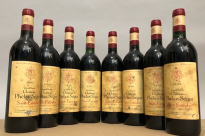 null 8 bouteilles CHÂTEAU PHELAN SEGUR - St. Estephe 1990 Etiquettes légèrement abimées....