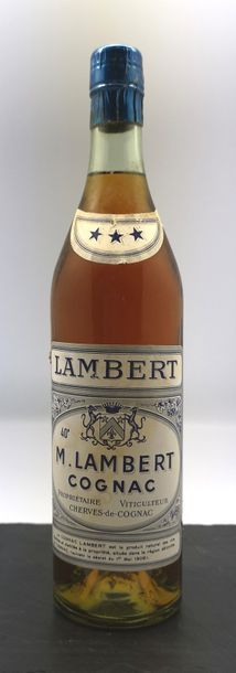 null Une bouteille COGNAC 3 étoiles - M. LAMBERT Etiquette légèrement tachée.