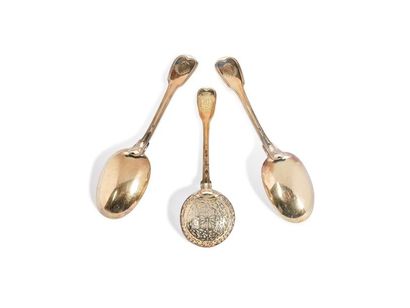 Pair of cream spoons in gilt vermeil with...