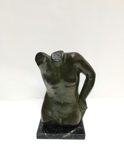  WILLY ANTHOONS (1911-1982) Nu féminin Bronze...
