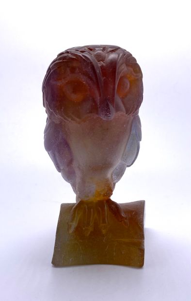 DAUM France 
Owl 
Glass paste 
Signed on...
