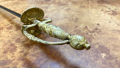  Court sword. Chased and gilded bronze frame with rocaille decoration. Guard with...