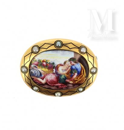 Broche miniature Oval brooch in yellow gold 18k (750 thousandths) decorated with...