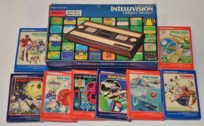 Console Mattel INTELLIVISION avec jeux. Version...