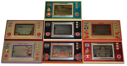  Lot de 7 jeux NINTENDO Game & Watch en loose: - Donkey Kong JR (DJ-101) (cache pile...