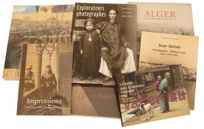 null 7 ouvrages 

-Malek Alloula « Alger photographiée au XIXème siècle » Editions...