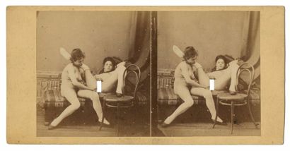 null Pornographie

Femmes entre elles, couple… c. 1870

4 cartes stéréos 8,5 x 17...