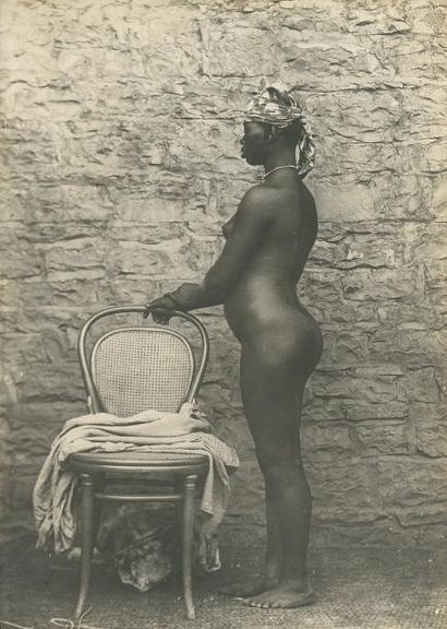 null Étude de courbes

Nu africain, c. 1920

Tirage argentique sur carton

16,6 x...