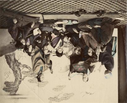null Felice BEATO (1835-1906) et autres

Japon 

Sumos, scène animée de repas, groupe...
